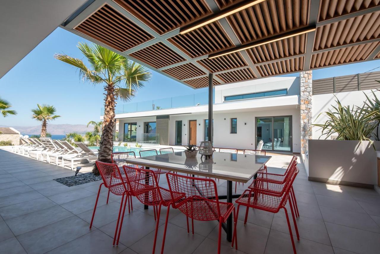 Villa Lydia- a private stone villa with indoor heated pool Kíssamos Esterno foto