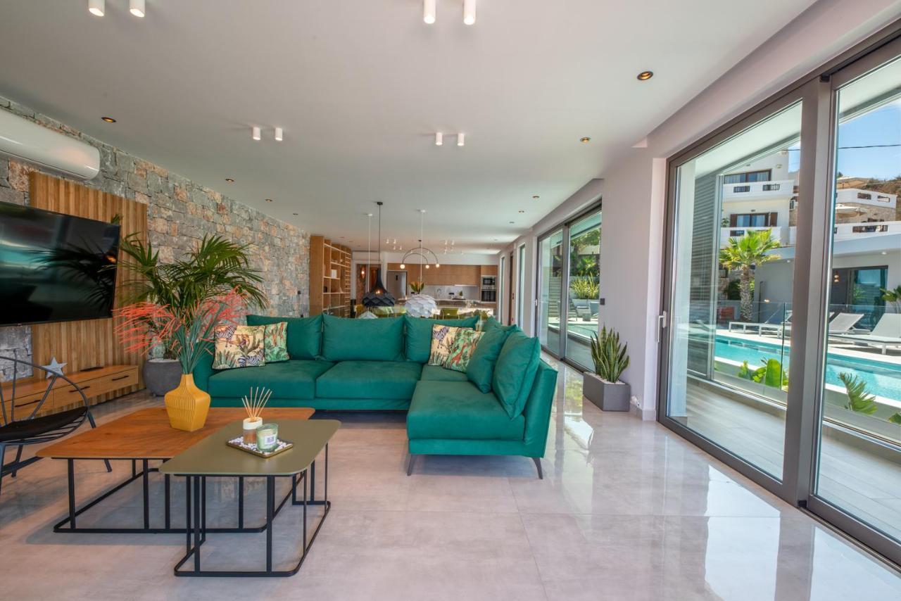 Villa Lydia- a private stone villa with indoor heated pool Kíssamos Esterno foto